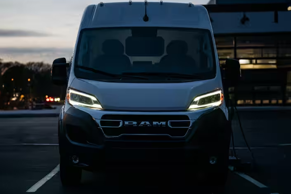 2024 RAM ProMaster EV Image 01